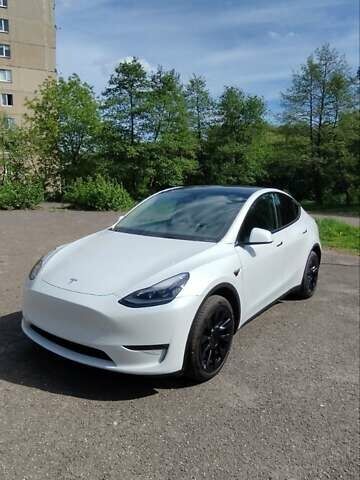 Белый Тесла Model Y, объемом двигателя 0 л и пробегом 1 тыс. км за 38000 $, фото 21 на Automoto.ua