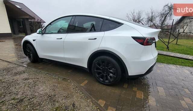 Белый Тесла Model Y, объемом двигателя 0 л и пробегом 56 тыс. км за 26500 $, фото 14 на Automoto.ua