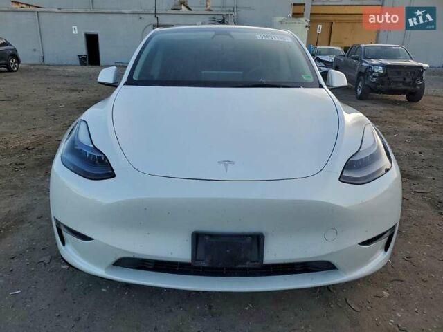 Білий Тесла Model Y, об'ємом двигуна 0 л та пробігом 83 тис. км за 12200 $, фото 4 на Automoto.ua