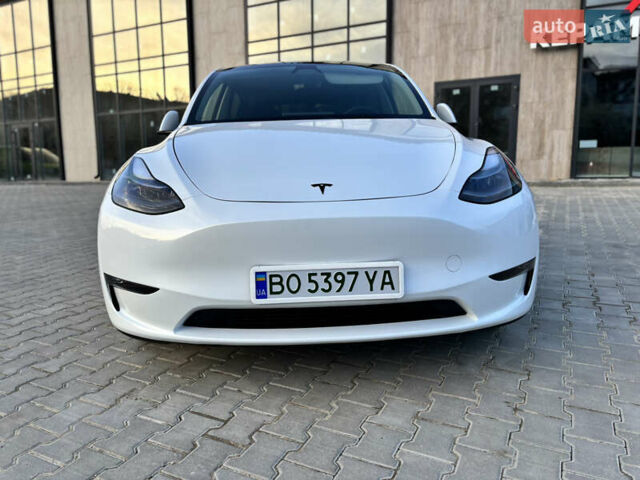 Белый Тесла Model Y, объемом двигателя 0 л и пробегом 40 тыс. км за 28000 $, фото 23 на Automoto.ua