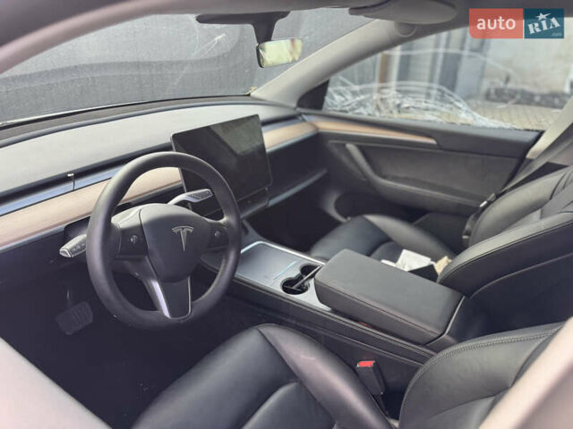 Білий Тесла Model Y, об'ємом двигуна 0 л та пробігом 156 тис. км за 17500 $, фото 9 на Automoto.ua