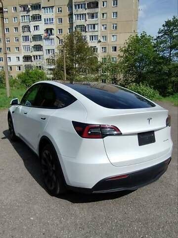Белый Тесла Model Y, объемом двигателя 0 л и пробегом 1 тыс. км за 38000 $, фото 29 на Automoto.ua