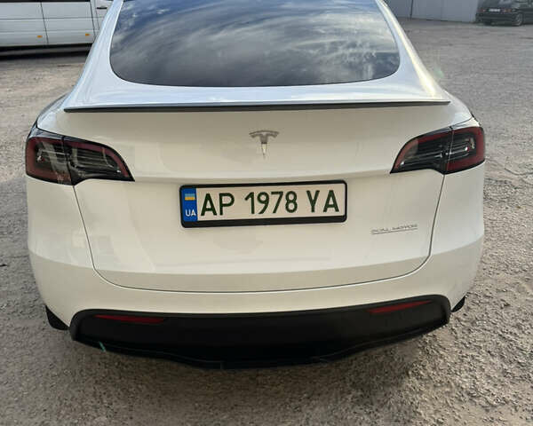 Білий Тесла Model Y, об'ємом двигуна 0 л та пробігом 35 тис. км за 33000 $, фото 1 на Automoto.ua