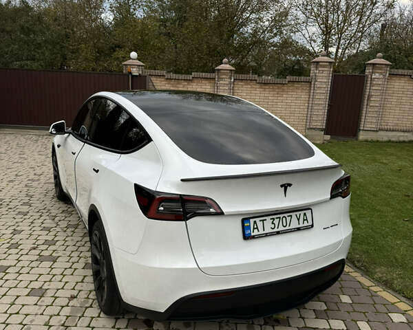 Белый Тесла Model Y, объемом двигателя 0 л и пробегом 18 тыс. км за 29800 $, фото 4 на Automoto.ua