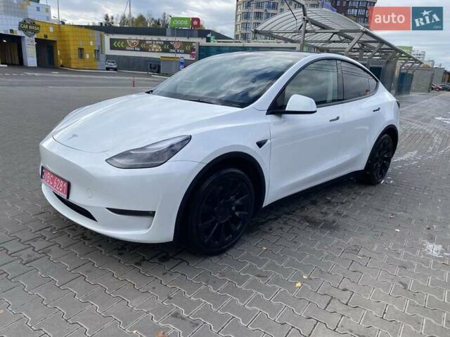 Белый Тесла Model Y, объемом двигателя 0 л и пробегом 108 тыс. км за 25500 $, фото 11 на Automoto.ua