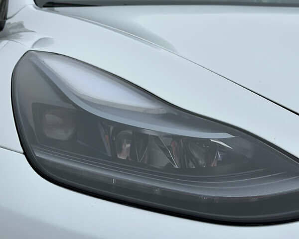 Білий Тесла Model Y, об'ємом двигуна 0 л та пробігом 76 тис. км за 29000 $, фото 10 на Automoto.ua