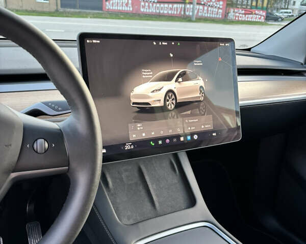 Белый Тесла Model Y, объемом двигателя 0 л и пробегом 40 тыс. км за 28000 $, фото 35 на Automoto.ua
