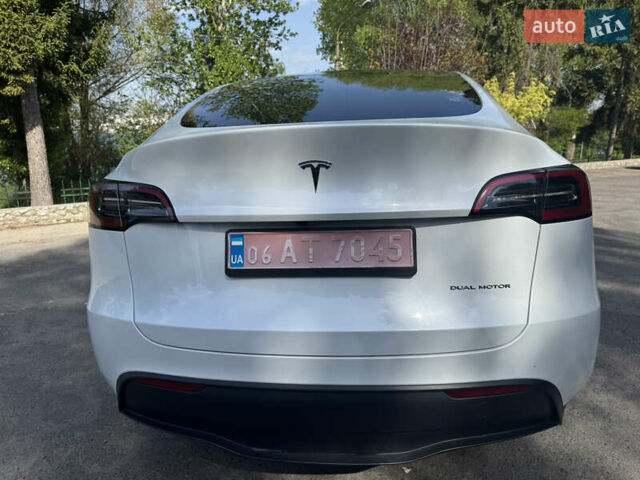 Белый Тесла Model Y, объемом двигателя 0 л и пробегом 24 тыс. км за 32500 $, фото 11 на Automoto.ua
