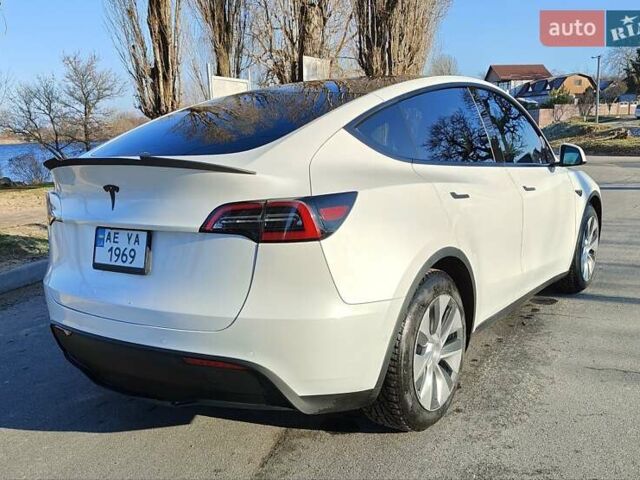 Белый Тесла Model Y, объемом двигателя 0 л и пробегом 100 тыс. км за 24444 $, фото 3 на Automoto.ua