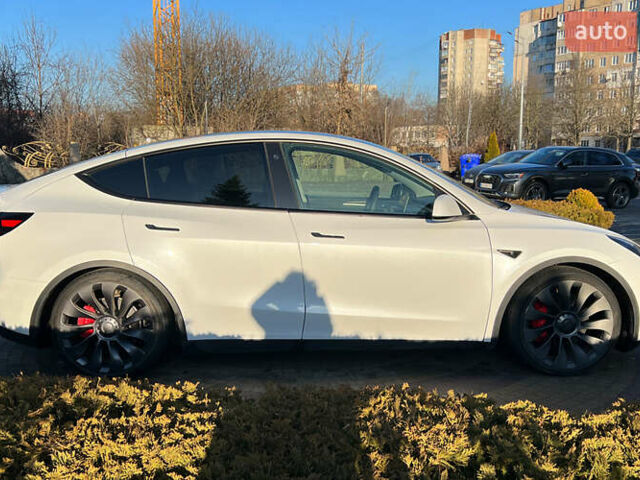 Білий Тесла Model Y, об'ємом двигуна 0 л та пробігом 73 тис. км за 27750 $, фото 7 на Automoto.ua