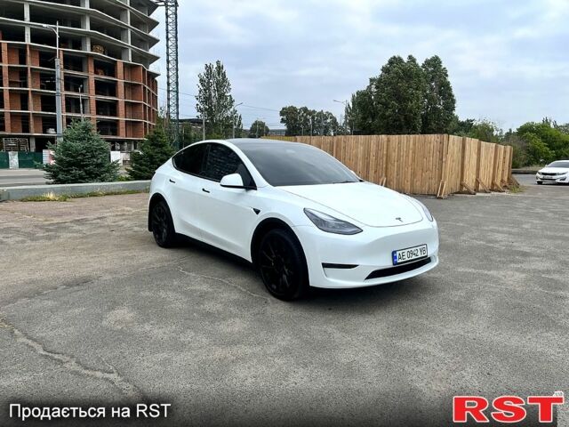 Белый Тесла Model Y, объемом двигателя 0 л и пробегом 40 тыс. км за 28499 $, фото 2 на Automoto.ua