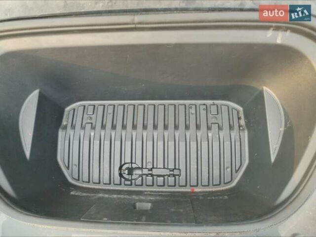 Білий Тесла Model Y, об'ємом двигуна 0 л та пробігом 41 тис. км за 26500 $, фото 10 на Automoto.ua