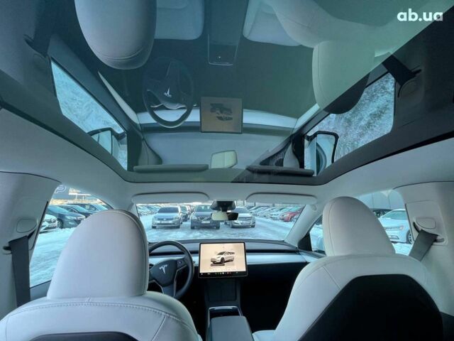 Белый Тесла Model Y, объемом двигателя 0 л и пробегом 13 тыс. км за 33190 $, фото 34 на Automoto.ua