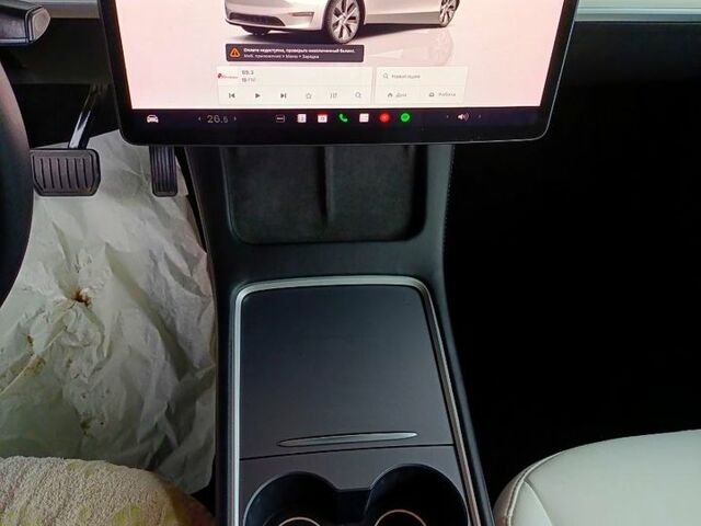 Белый Тесла Model Y, объемом двигателя 0.33 л и пробегом 53 тыс. км за 29000 $, фото 7 на Automoto.ua