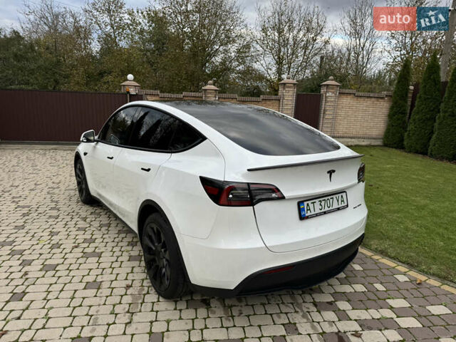 Белый Тесла Model Y, объемом двигателя 0 л и пробегом 18 тыс. км за 29800 $, фото 2 на Automoto.ua