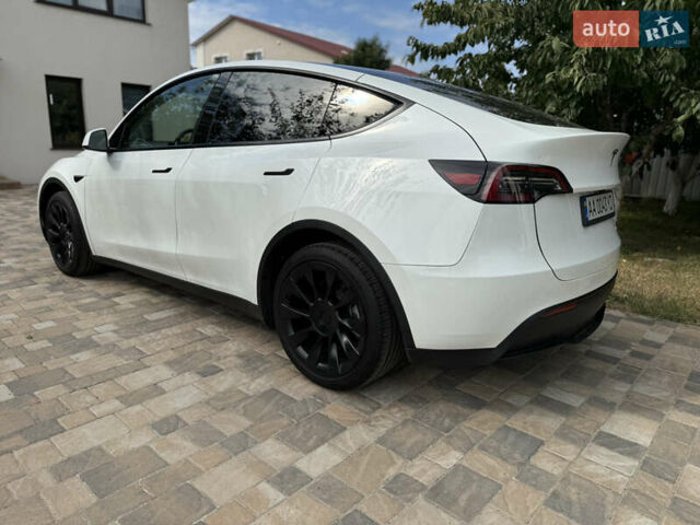 Белый Тесла Model Y, объемом двигателя 0 л и пробегом 20 тыс. км за 39000 $, фото 5 на Automoto.ua