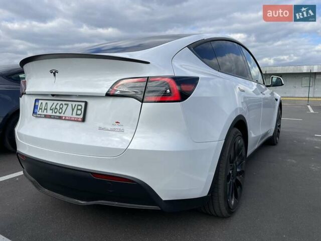 Белый Тесла Model Y, объемом двигателя 0 л и пробегом 4 тыс. км за 29800 $, фото 17 на Automoto.ua