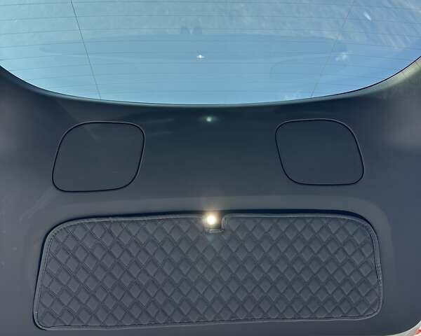 Білий Тесла Model Y, об'ємом двигуна 0 л та пробігом 75 тис. км за 33500 $, фото 18 на Automoto.ua