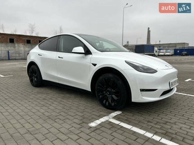 Белый Тесла Model Y, объемом двигателя 0 л и пробегом 38 тыс. км за 29950 $, фото 17 на Automoto.ua