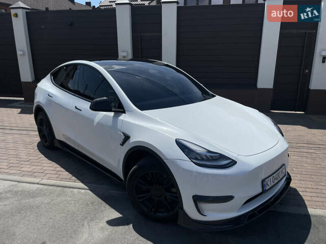 Белый Тесла Model Y, объемом двигателя 0 л и пробегом 13 тыс. км за 26500 $, фото 13 на Automoto.ua