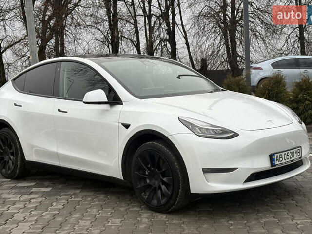 Белый Тесла Model Y, объемом двигателя 0 л и пробегом 53 тыс. км за 28800 $, фото 4 на Automoto.ua