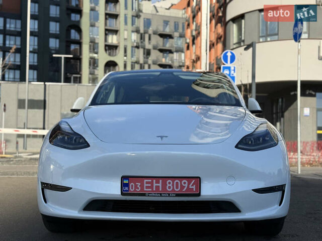 Белый Тесла Model Y, объемом двигателя 0 л и пробегом 35 тыс. км за 33777 $, фото 6 на Automoto.ua
