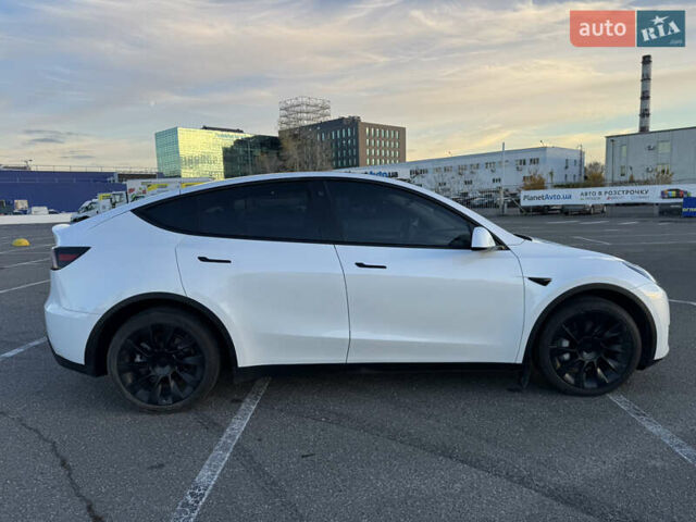 Білий Тесла Model Y, об'ємом двигуна 0 л та пробігом 48 тис. км за 28000 $, фото 7 на Automoto.ua