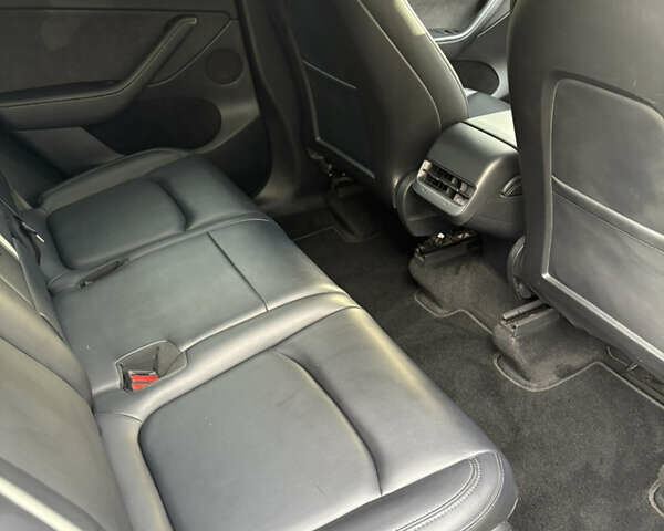 Білий Тесла Model Y, об'ємом двигуна 0 л та пробігом 31 тис. км за 24400 $, фото 10 на Automoto.ua