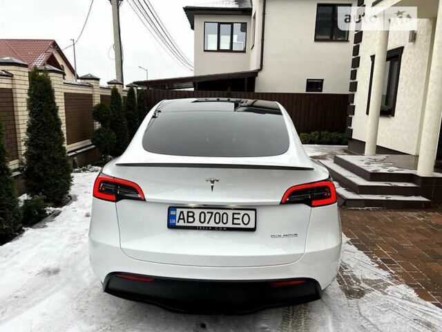 Белый Тесла Model Y, объемом двигателя 0 л и пробегом 25 тыс. км за 42500 $, фото 7 на Automoto.ua