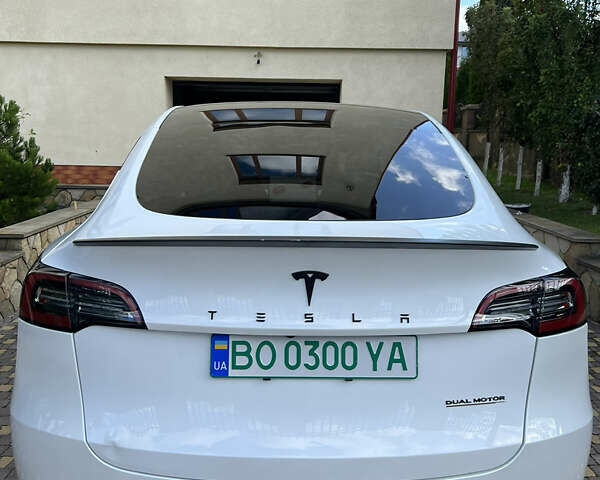 Белый Тесла Model Y, объемом двигателя 0 л и пробегом 43 тыс. км за 26000 $, фото 12 на Automoto.ua