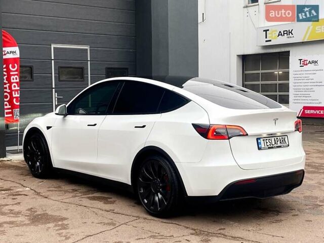 Белый Тесла Model Y, объемом двигателя 0 л и пробегом 49 тыс. км за 34999 $, фото 7 на Automoto.ua