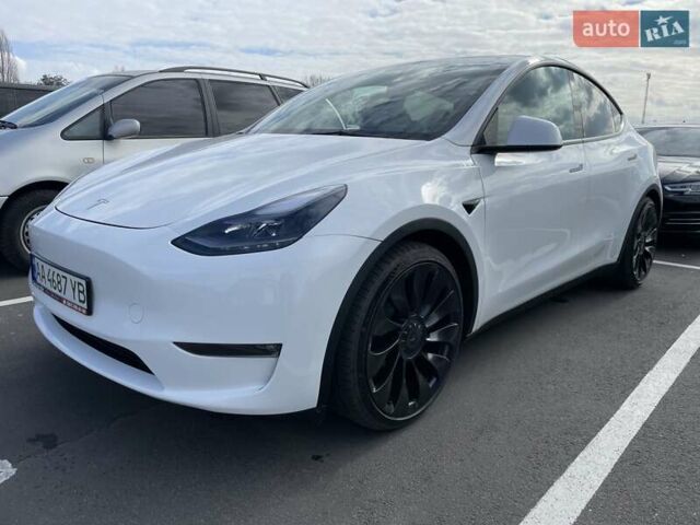 Белый Тесла Model Y, объемом двигателя 0 л и пробегом 4 тыс. км за 29800 $, фото 18 на Automoto.ua