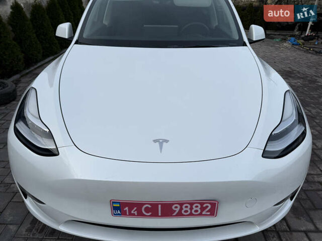Белый Тесла Model Y, объемом двигателя 0 л и пробегом 39 тыс. км за 27200 $, фото 12 на Automoto.ua