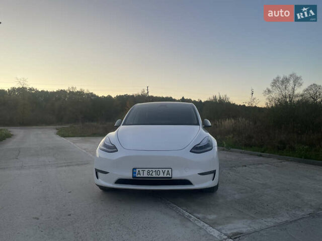 Белый Тесла Model Y, объемом двигателя 0 л и пробегом 68 тыс. км за 25900 $, фото 1 на Automoto.ua