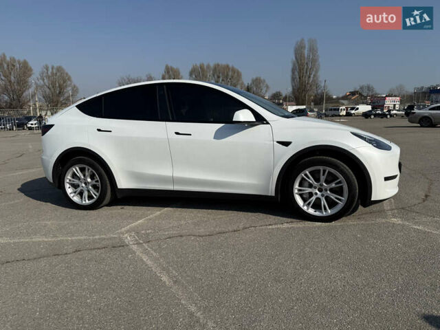 Белый Тесла Model Y, объемом двигателя 0 л и пробегом 52 тыс. км за 25900 $, фото 15 на Automoto.ua