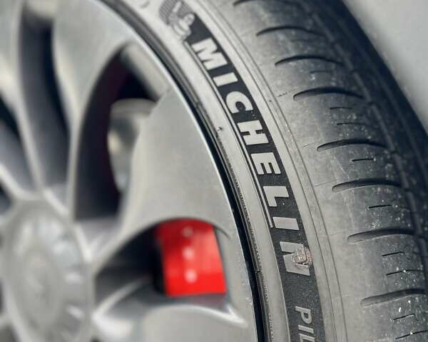 Белый Тесла Model Y, объемом двигателя 0 л и пробегом 24 тыс. км за 32800 $, фото 15 на Automoto.ua