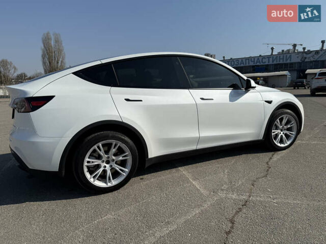 Белый Тесла Model Y, объемом двигателя 0 л и пробегом 52 тыс. км за 25900 $, фото 14 на Automoto.ua