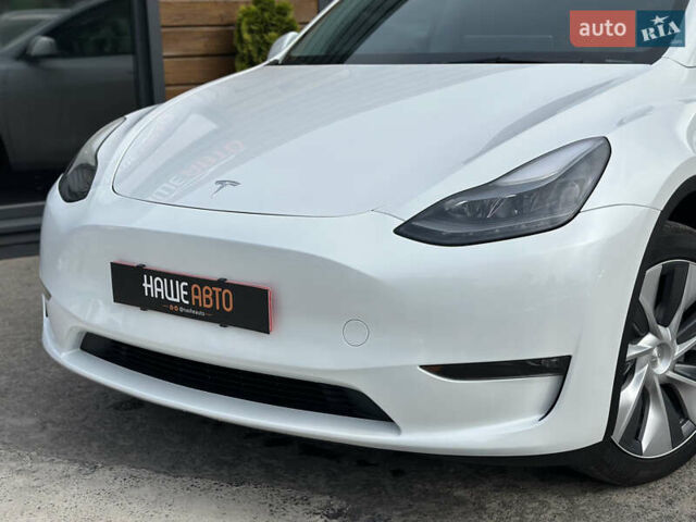 Білий Тесла Model Y, об'ємом двигуна 0 л та пробігом 47 тис. км за 27600 $, фото 5 на Automoto.ua