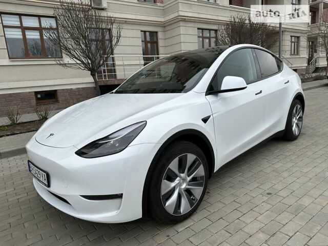 Белый Тесла Model Y, объемом двигателя 0 л и пробегом 2 тыс. км за 36500 $, фото 9 на Automoto.ua