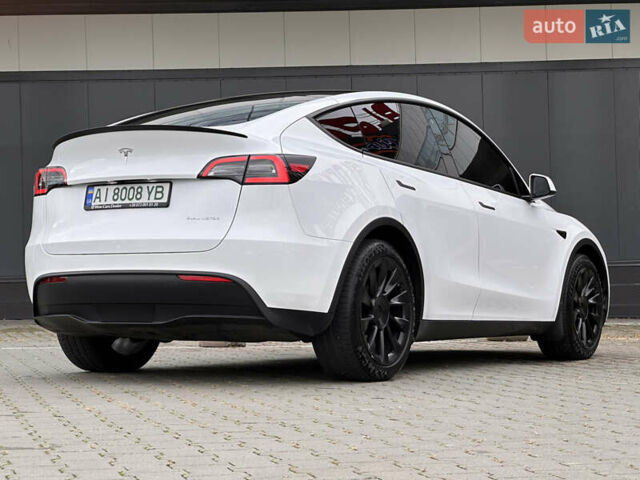 Белый Тесла Model Y, объемом двигателя 0 л и пробегом 41 тыс. км за 29900 $, фото 9 на Automoto.ua
