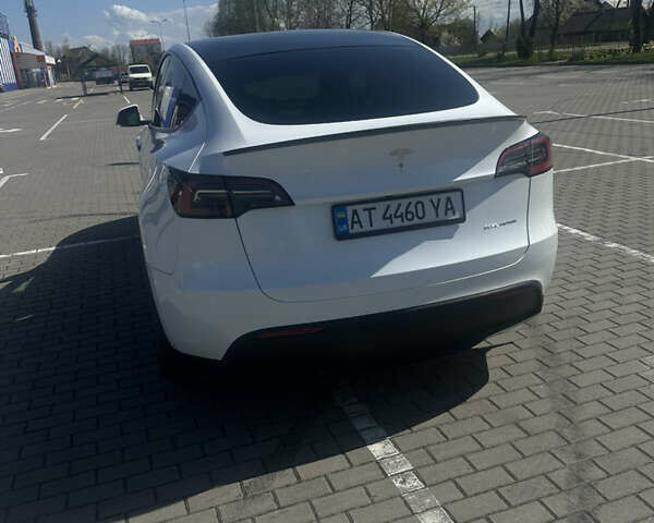 Белый Тесла Model Y, объемом двигателя 0 л и пробегом 32 тыс. км за 27199 $, фото 4 на Automoto.ua