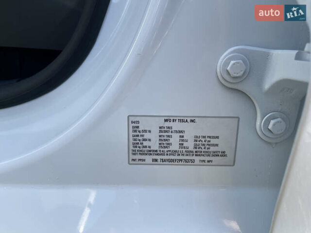 Белый Тесла Model Y, объемом двигателя 0 л и пробегом 43 тыс. км за 29500 $, фото 20 на Automoto.ua