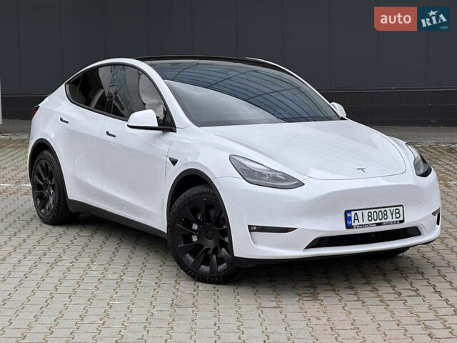 Белый Тесла Model Y, объемом двигателя 0 л и пробегом 41 тыс. км за 29900 $, фото 5 на Automoto.ua