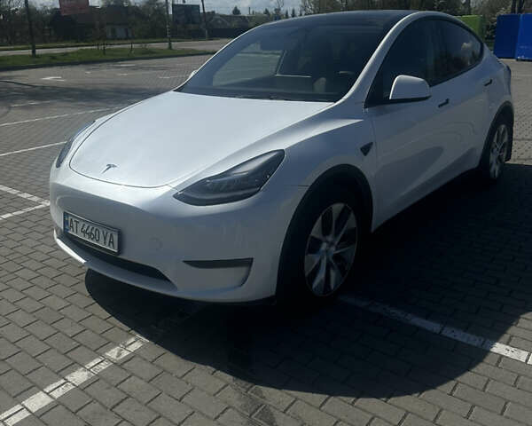 Белый Тесла Model Y, объемом двигателя 0 л и пробегом 32 тыс. км за 27199 $, фото 10 на Automoto.ua