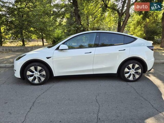 Білий Тесла Model Y, об'ємом двигуна 0 л та пробігом 43 тис. км за 29600 $, фото 6 на Automoto.ua