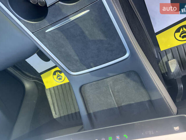 Білий Тесла Model Y, об'ємом двигуна 0 л та пробігом 34 тис. км за 36000 $, фото 14 на Automoto.ua