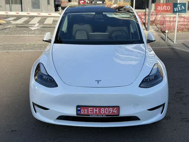 Белый Тесла Model Y, объемом двигателя 0 л и пробегом 35 тыс. км за 33777 $, фото 5 на Automoto.ua