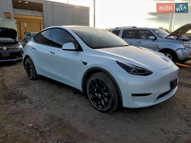 Білий Тесла Model Y, об'ємом двигуна 0 л та пробігом 83 тис. км за 12200 $, фото 3 на Automoto.ua