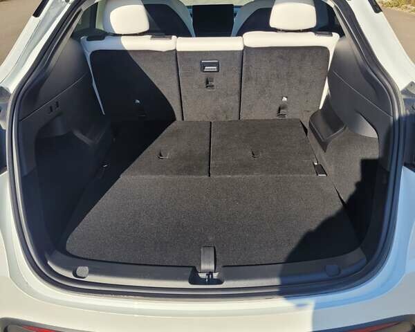 Белый Тесла Model Y, объемом двигателя 0 л и пробегом 4 тыс. км за 27400 $, фото 30 на Automoto.ua