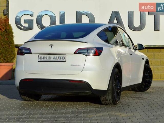 Белый Тесла Model Y, объемом двигателя 0 л и пробегом 10 тыс. км за 34500 $, фото 17 на Automoto.ua